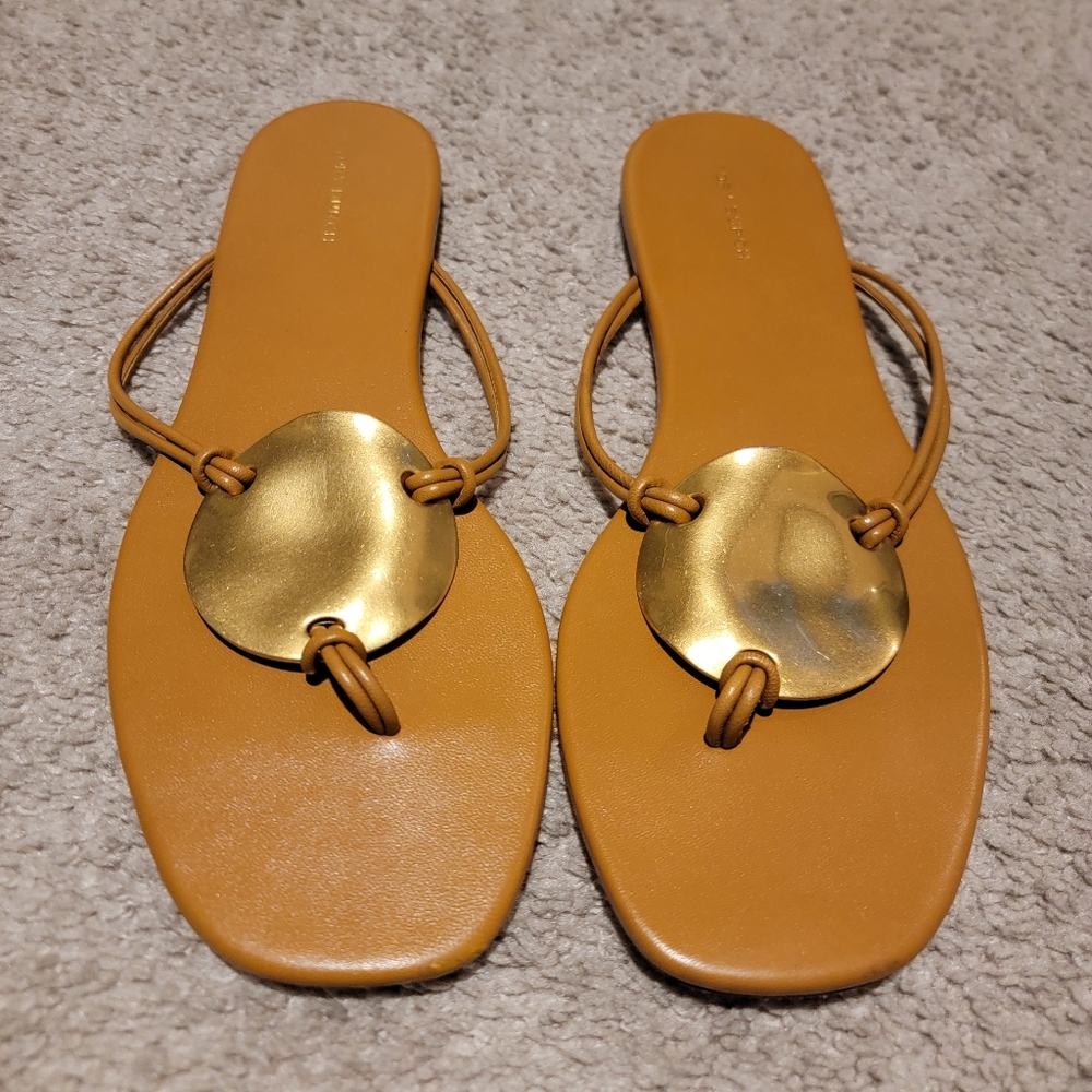 Tory Burch Patos Thong Sandal Caramel Corn Gold Size 9.5 - Picture 5 of 10